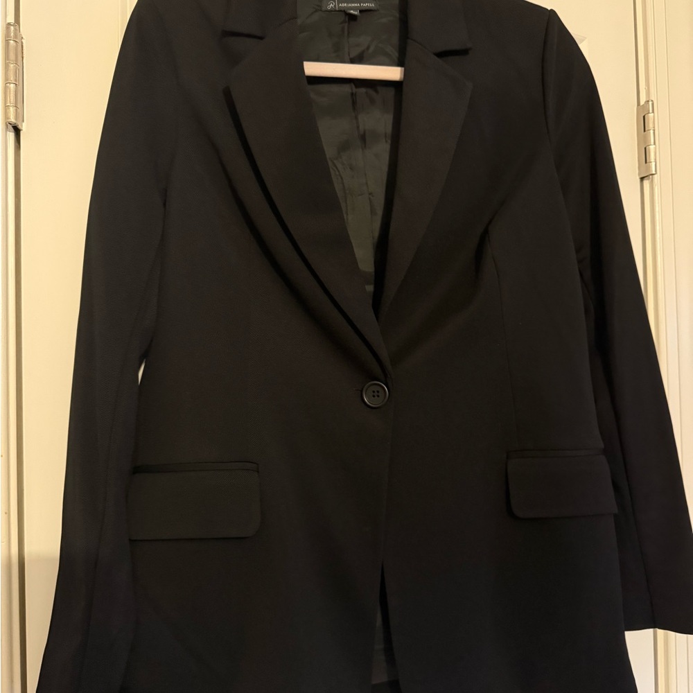 Adrianna Papell Classic One Button Black Blazer